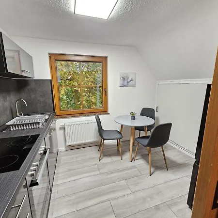 Am See, Ferienhaus, 7 Schlafzimmer, Waschmaschine, Businesswohnung * Salzgitter