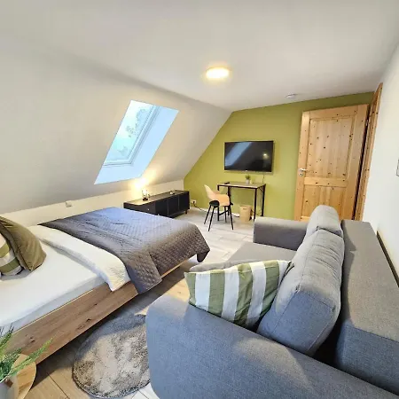 Am See, Ferienhaus, 7 Schlafzimmer, Waschmaschine, Businesswohnung Apartment