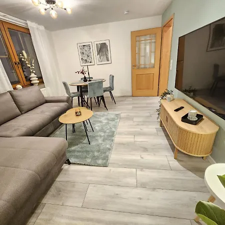 Am See, Ferienhaus, 7 Schlafzimmer, Waschmaschine, Businesswohnung *