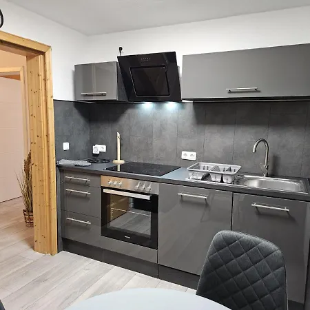 Διαμέρισμα Am See, Ferienhaus, 7 Schlafzimmer, Waschmaschine, Businesswohnung *