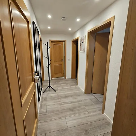 Am See, Ferienhaus, 7 Schlafzimmer, Waschmaschine, Businesswohnung Apartment